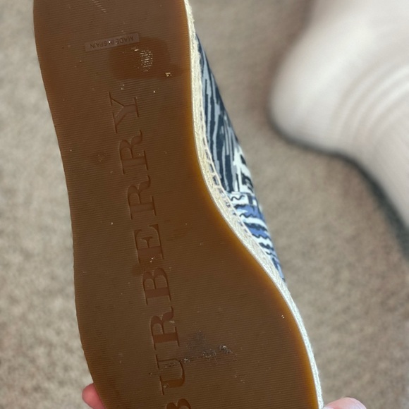 *SOLD* Burberry Espadrilles Blue Canvas - Picture 3 of 3